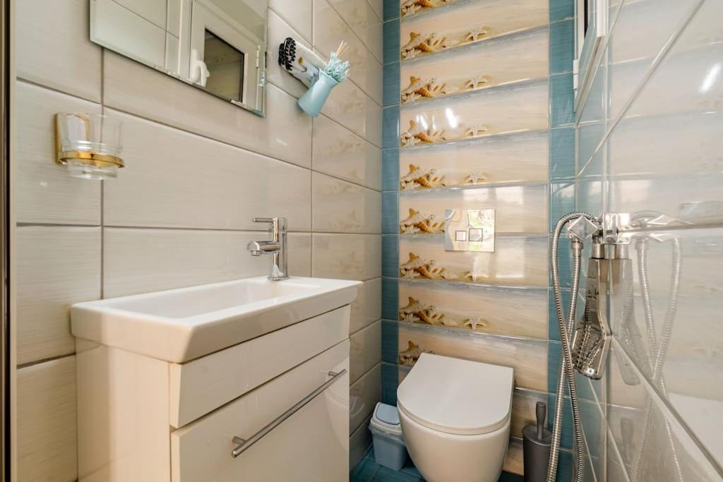 Bright,Comfort House In The Heart Of Athen Exterior foto
